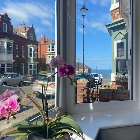 Apartment Salty Escape Hosted By Pedro Saltburn-by-the-Sea