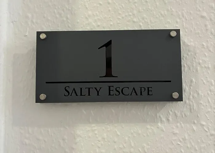 Salty Escape Saltburn-by-the-Sea